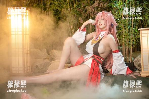 菌烨tako 夏天氛围的完美代表,菌烨tako的短裙美图让人一看就沉醉!