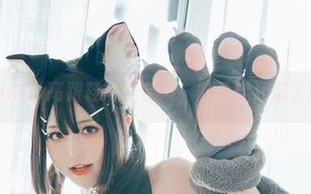 蓝小沂KiKi：高跟鞋写真合集，除了鞋还藏了些什么？