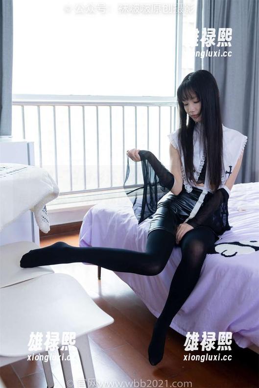 袜啵啵 - 白衬衫还是小甜豆？更新！感觉是时光机一样带我回到了无忧无虑的日子。