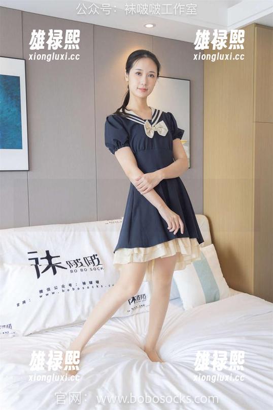 袜啵啵-瑶瑶 袜啵啵 - 都说瑶瑶的白棉袜在线美图让人心花怒放,难道这是新玩法?