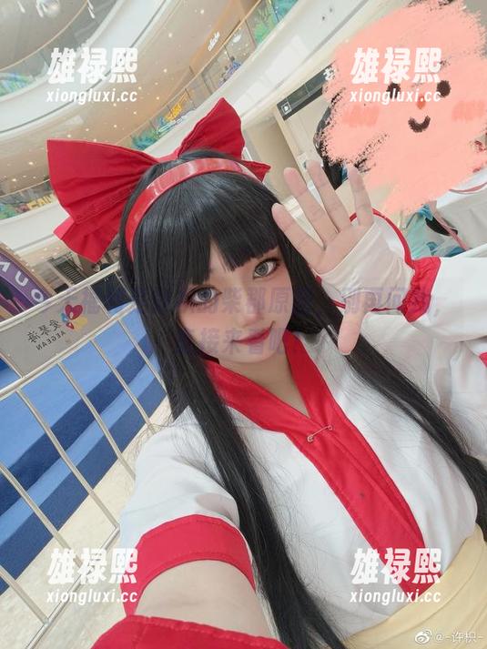 许枳 今天福利是许枳的柴郡原图,别再问我,直接来看吧!