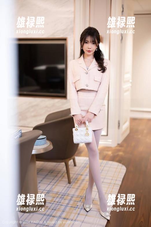 语画界 - 言沫的温柔就像伏特加，冲击力十足的写真图集，喝了肯定上头！