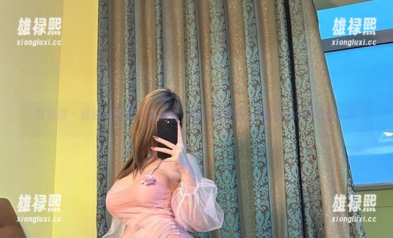醇子小姨 微密圈 - 姨姨来抓你!醇子小姨的写真更新,搞得我心里痒痒的呢