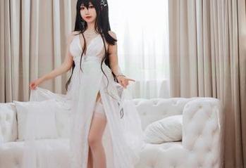 面饼仙儿的无圣光丝袜，原图中藏着一种让人想窥探的小心思？我觉得……可能是。