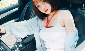 在校园里捕捉灵感，韩国孙乐乐的私拍乱入
