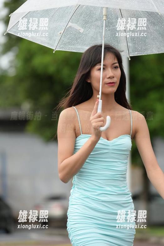 魔镜街拍 - 当曼曼成了修女：精选出乎意料的轻松韵味