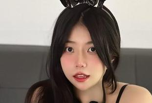 微密圈 - 合集拼图来了！鱼神鱼的黑丝眼睛娘，眼神太撩人，不行了！